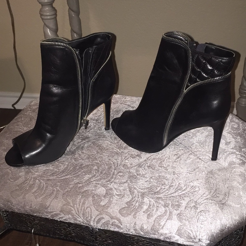 Never worn heels